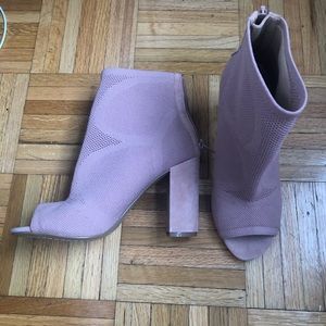 Never worn Steven by Steve Madden heels